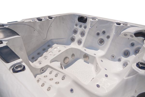 Platinum 6 Hot Tub — 7 Person 32A Performance Luxury Spa | Steam & Oak