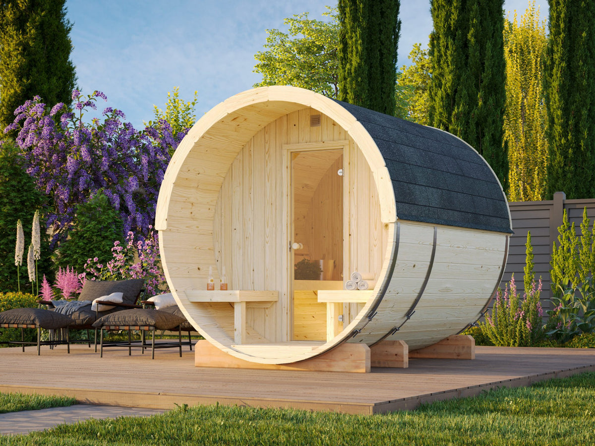 Vaat 250 barrel sauna in Nordic spruce in a garden