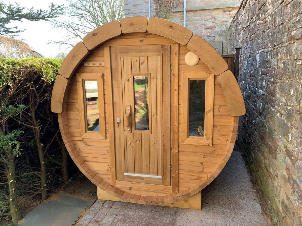 Holvi 240 front with timber door and two windows