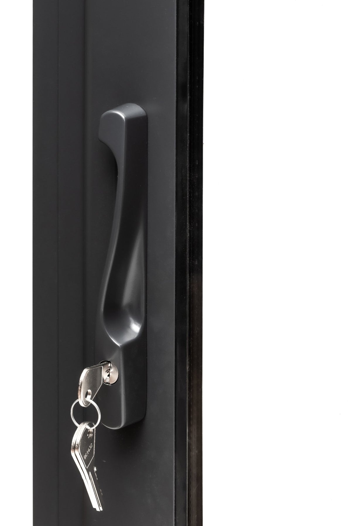 Slide Plus sliding door handle and lock