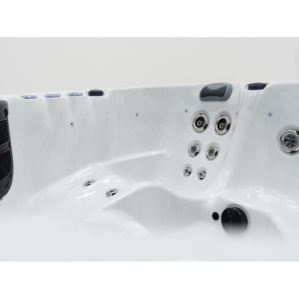 Elysium Dual 7 Plug & Play Hot Tub — 5 Person with Dual Loungers | Steam & Oak