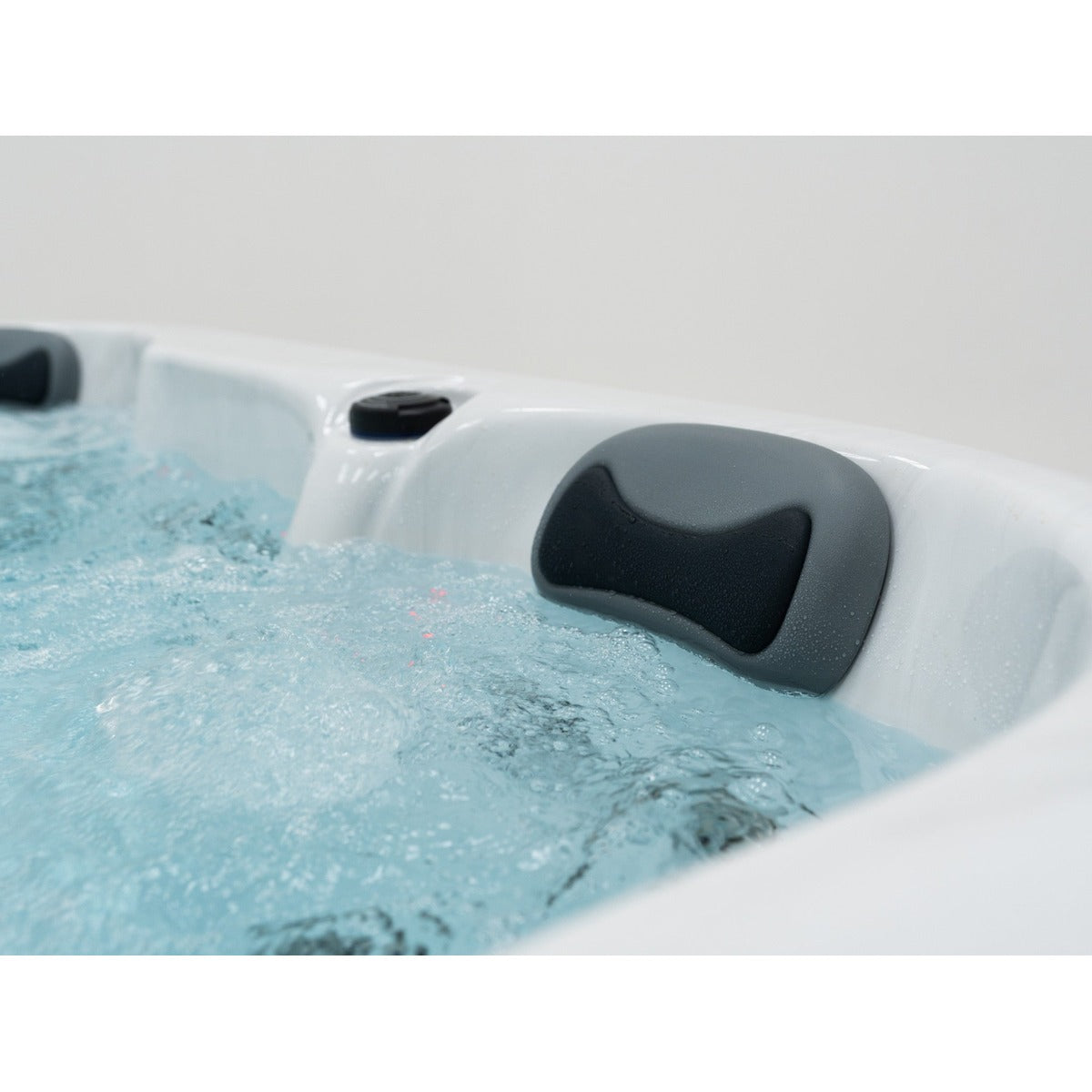 Elysium Dual 7 Plug & Play Hot Tub — 5 Person with Dual Loungers | Steam & Oak
