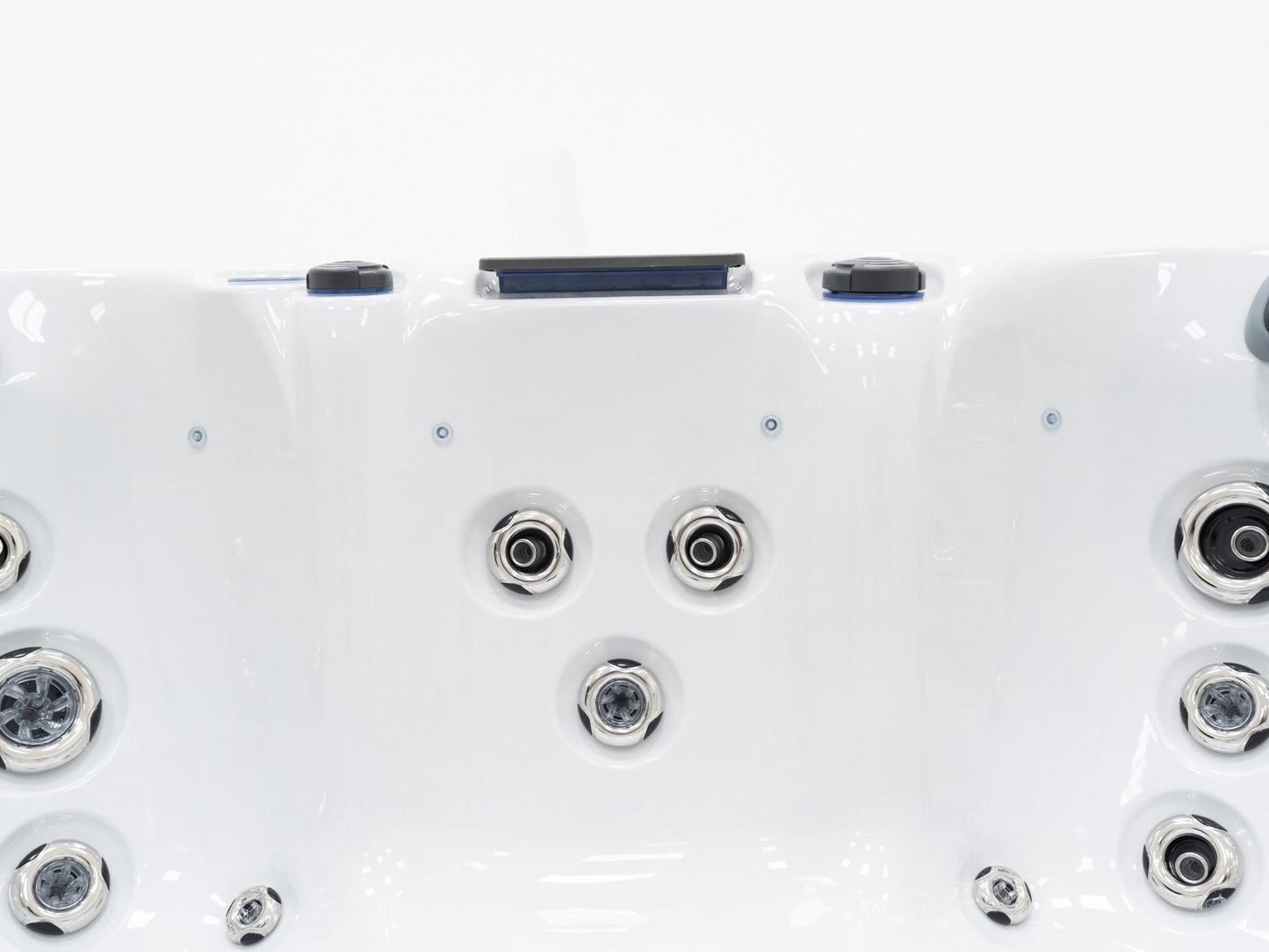 WithinWellness Equinox | 7-Seat High Power 32A Hot Tub