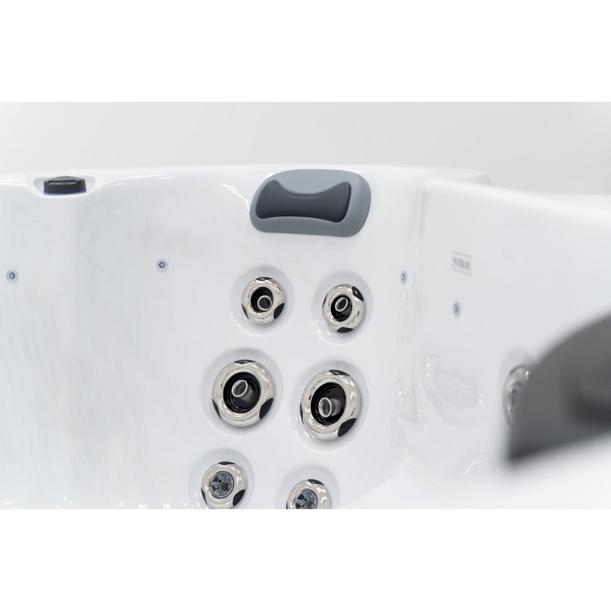 Equinox 7 Plug & Play Hot Tub — 7 Person Social Spa | Steam & Oak
