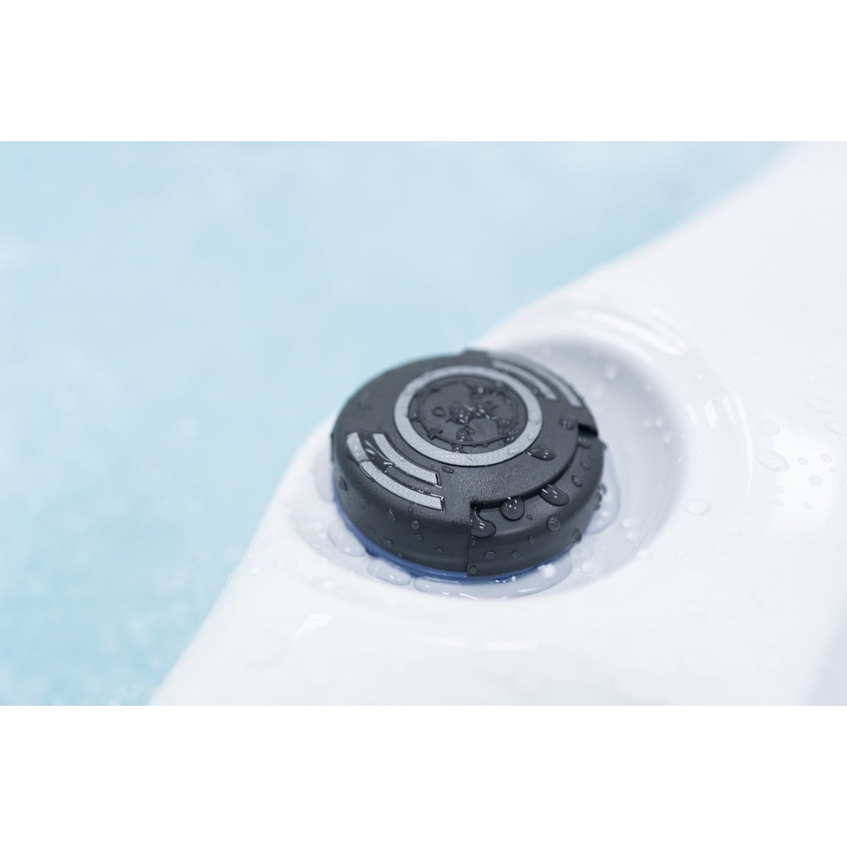 Equinox 7 Plug & Play Hot Tub — 7 Person Social Spa | Steam & Oak
