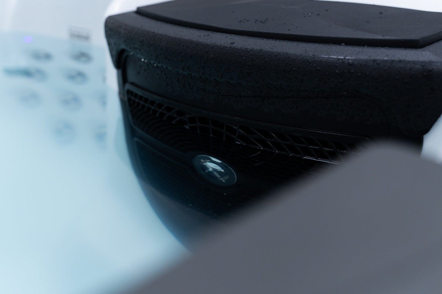 WithinWellness Aurora Pro | 5-Person Ultra-Performance 32A Spa