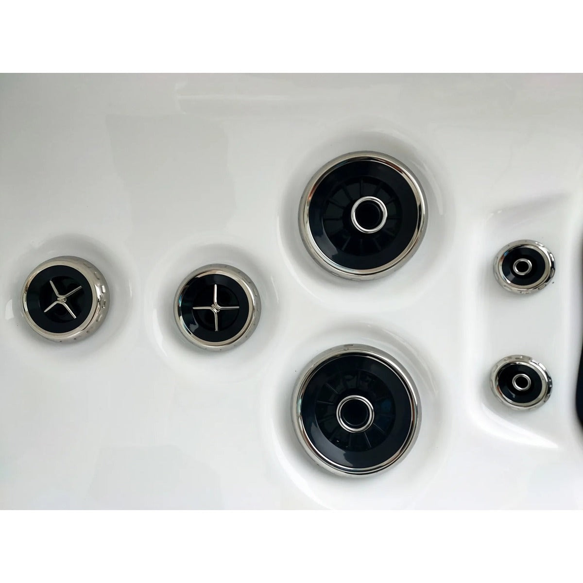 Entry Spa 5 Plug & Play Hot Tub — 5 Person 13A with 2 Loungers | Steam & Oak