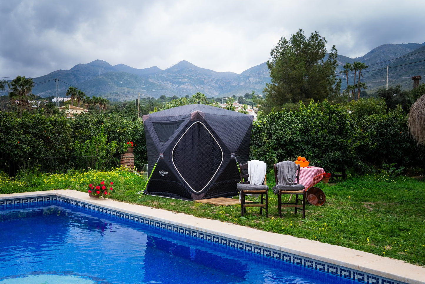 FinSteam Fritid X premium connectable pop-up gas sauna tent for 2-4 people