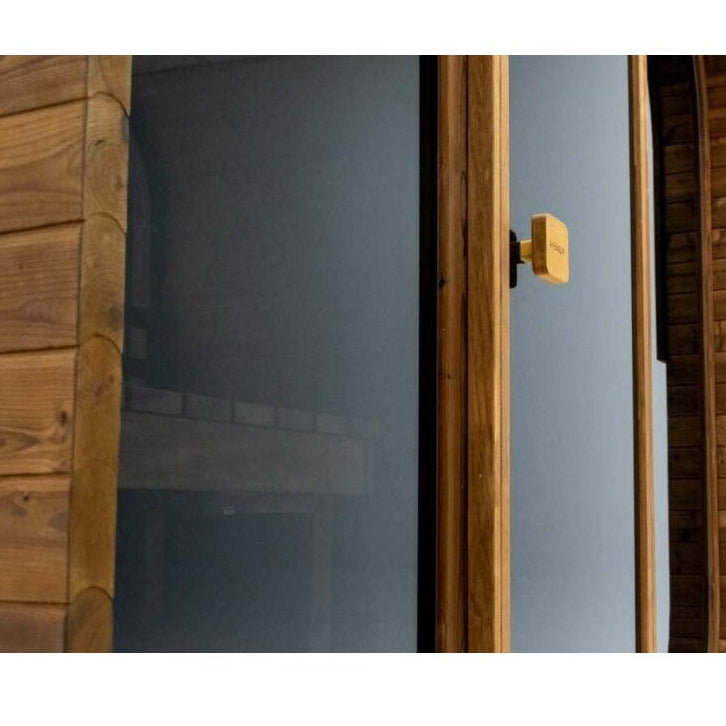 Hekla Cube Sauna 210 outdoor cube sauna, door handle closeup.
