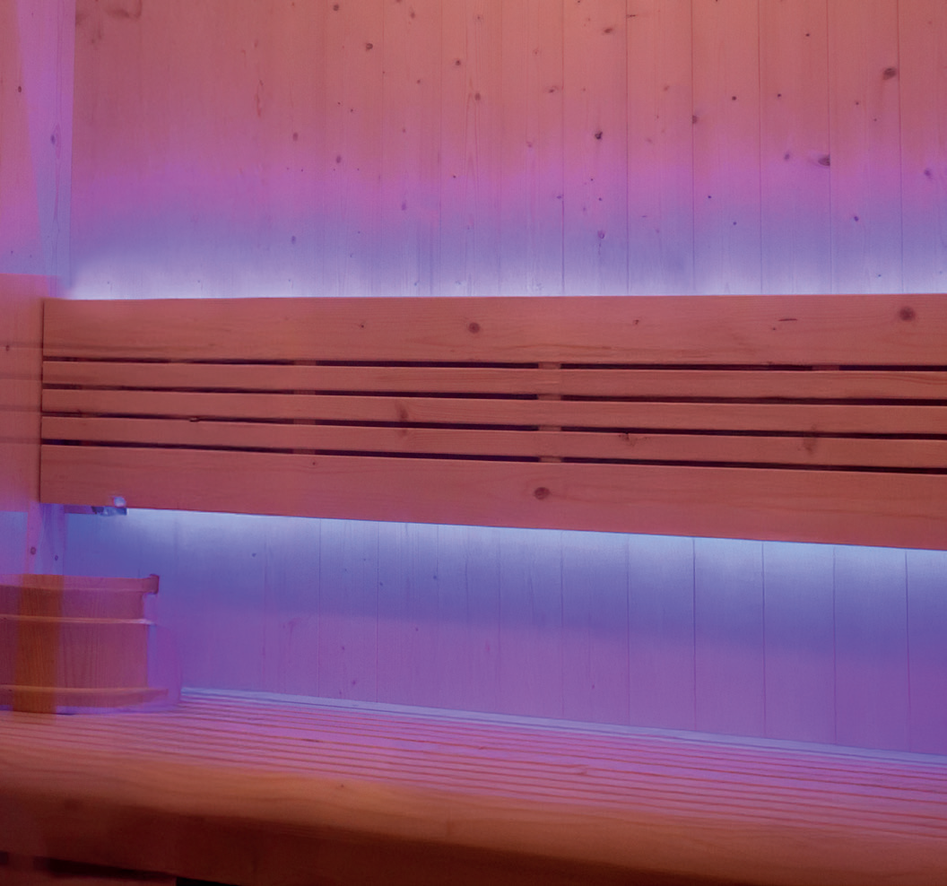 Holl's Utopia 4 four person indoor traditional steam sauna with starry sky ceiling lighting