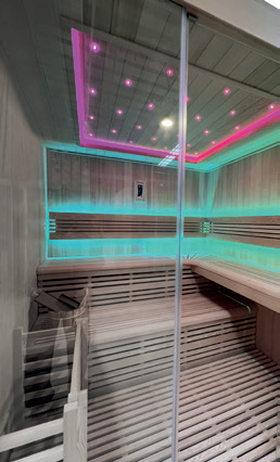 Holl's Utopia 4 four person indoor traditional steam sauna with starry sky ceiling lighting