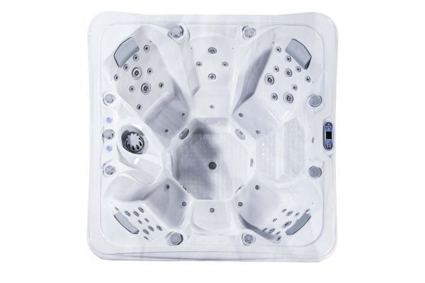 10 7 Person Luxury Hot Tub