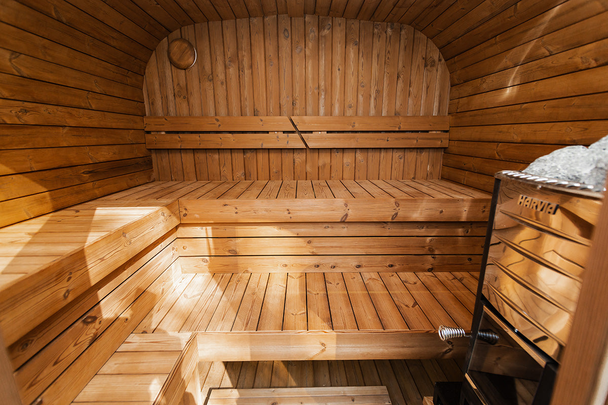 Ruutu 200 interior with L shaped thermowood benches