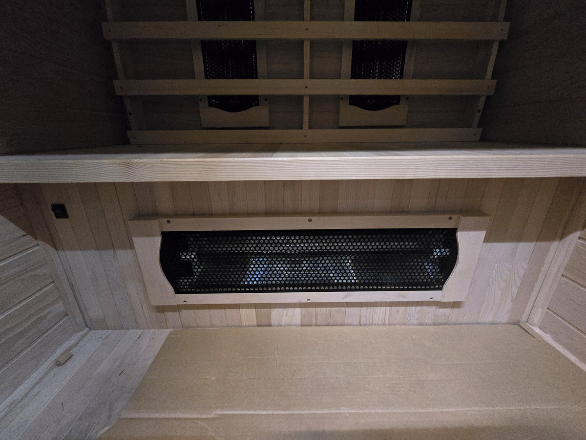 Kajo 2 bench with calf-level infrared heater panel