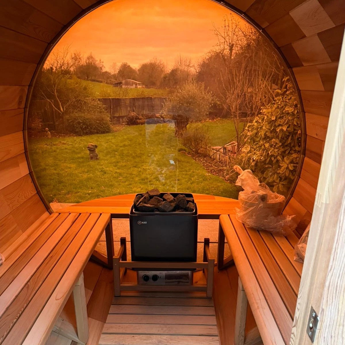 Vantage 1800 Barrel Sauna — 4 Person Outdoor Panoramic | Steam & Oak